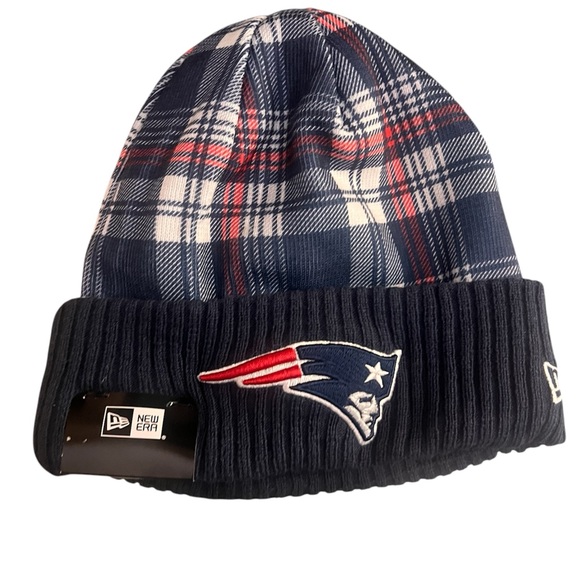 NWT- New England Patriots
2024 Cold Weather Statement Knit Beanie - Picture 3 of 7